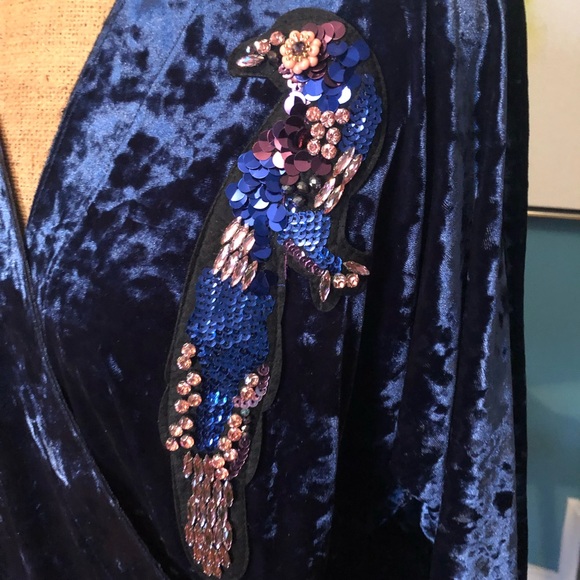 Holiday Stunner Zara Velvet Semi Wrap Top NWT - Picture 3 of 7